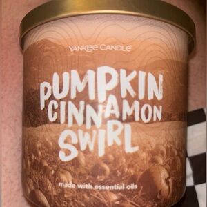 Yankee Candle 14.5oz pumpkin cinnamon swirl 3 wick never used brand new
